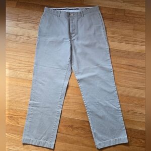 J. Crew Essential Chino mens Waist 36 Long 32